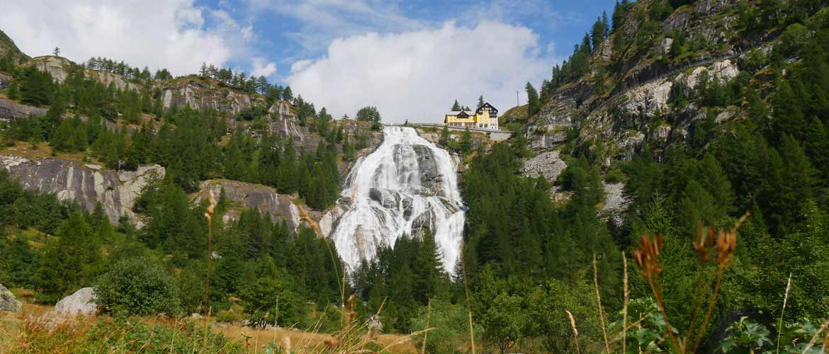 Toce Wasserfall am Lago Maggiore